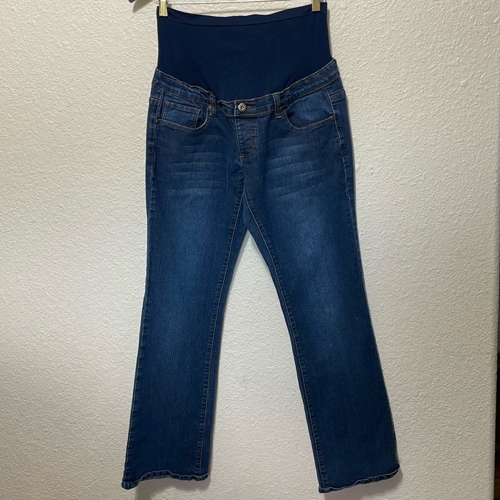 New Recruit Maternity Blue Jeans. Very good Condition. Size L.